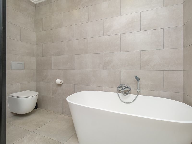 Sophisticated 2-Bedroom Duplex Townhouse for Sale | The Terrace, Craighall | R2,500,000 - Photo 4