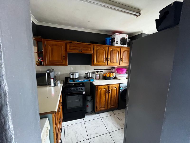 2 Bed on 2nd Floor in Ferndale - Photo 5