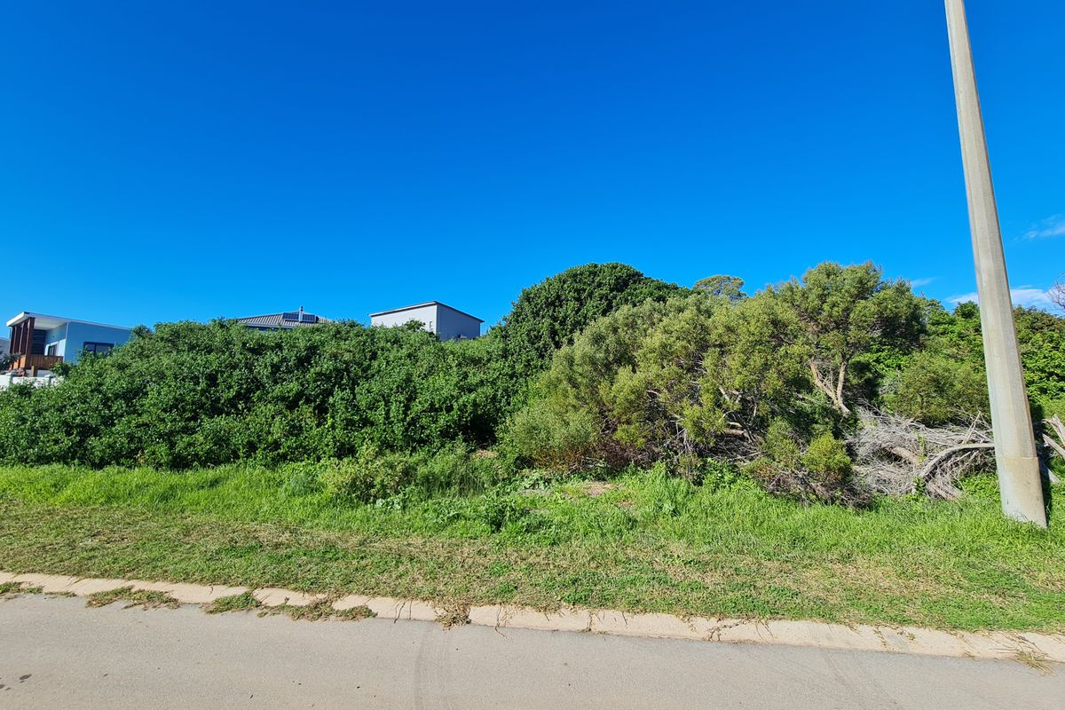 Vacant Stand with Views to the Mountains in Paradise Beach - Photo 4