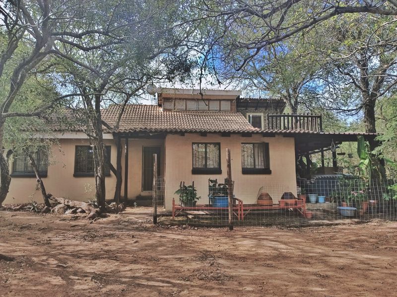 Fixer Upper! - Photo 2