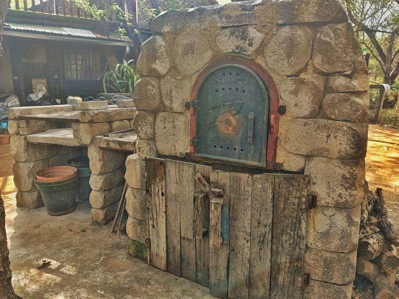 Fixer Upper! - Photo 5