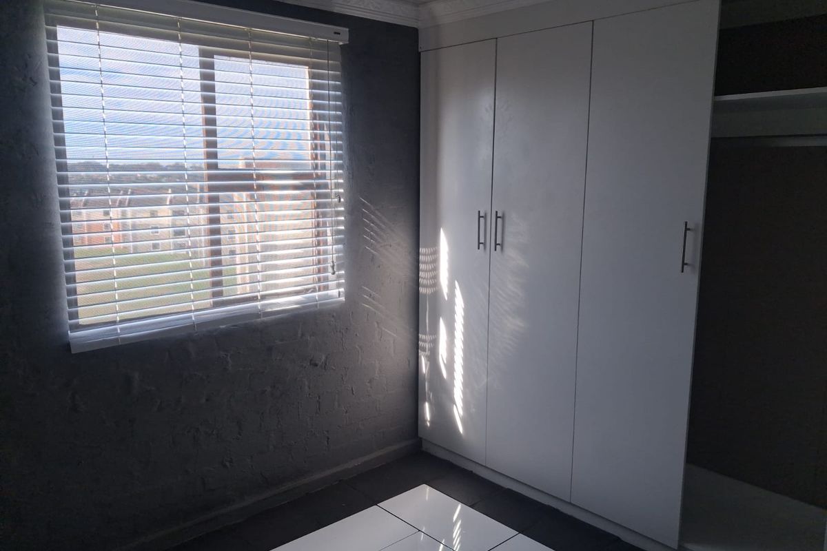 2-Bedroom Apartment with – Socho Flats, Amalinda - Photo 4