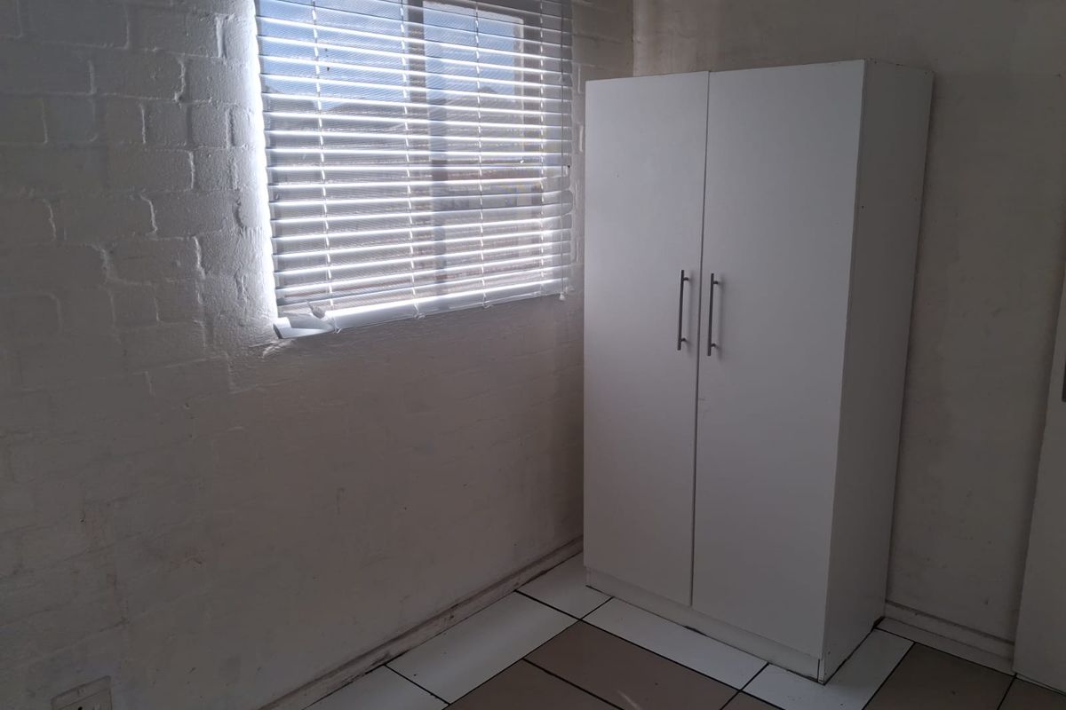 2-Bedroom Apartment with – Socho Flats, Amalinda - Photo 3