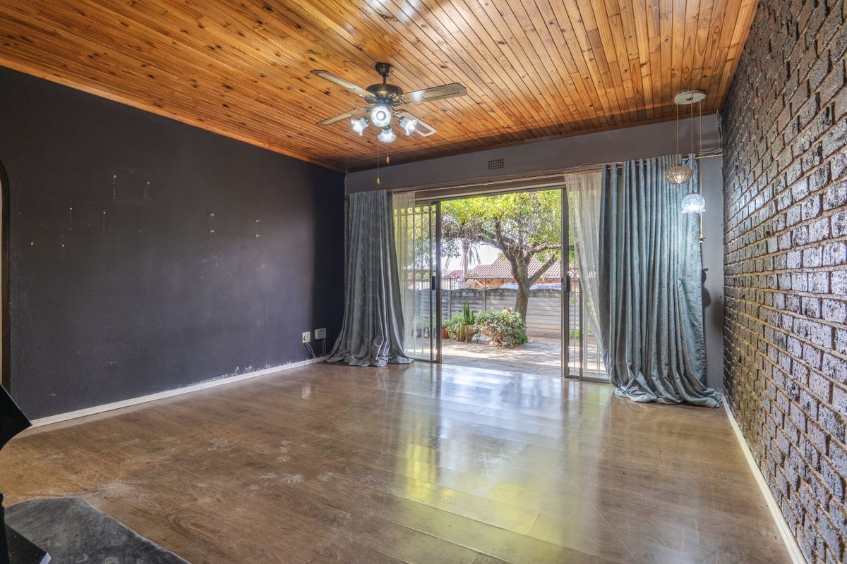 Potential . Position . Possibility . This is one you don't want to  miss ! - Photo 3