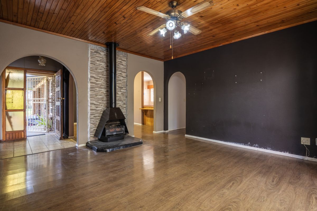 Potential . Position . Possibility . This is one you don't want to  miss ! - Photo 2
