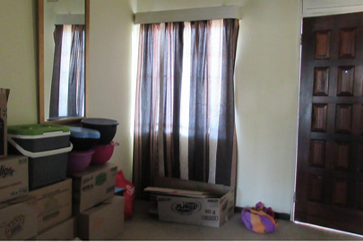 Sunny, Spacious and Conveniently Located in Parkhill Gardens - Photo 2