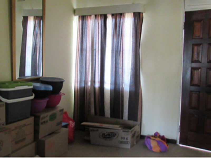 Sunny, Spacious and Conveniently Located in Parkhill Gardens - Photo 2