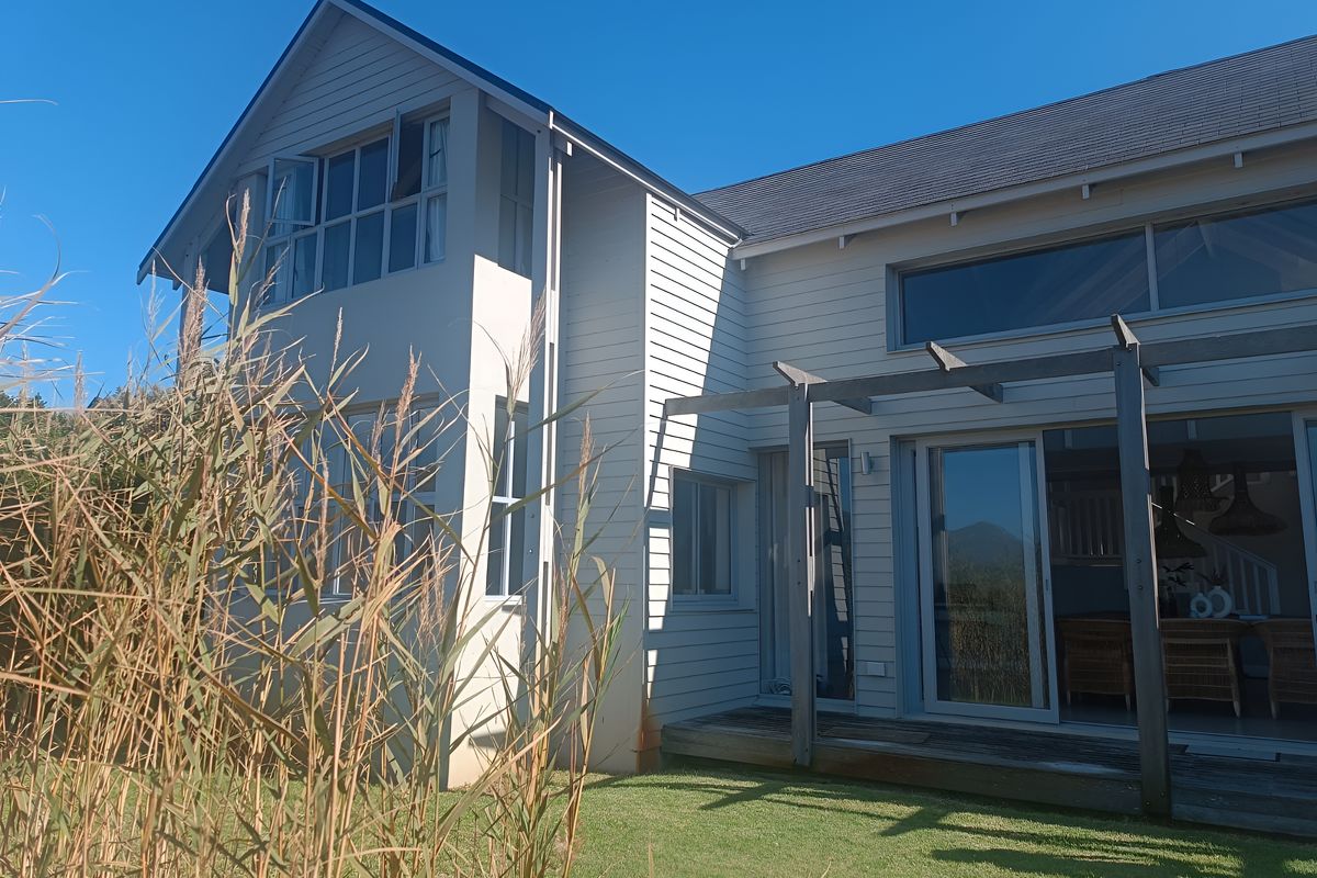 Experience the Beauty of Lakeside Living in Lake Michelle - Photo 2