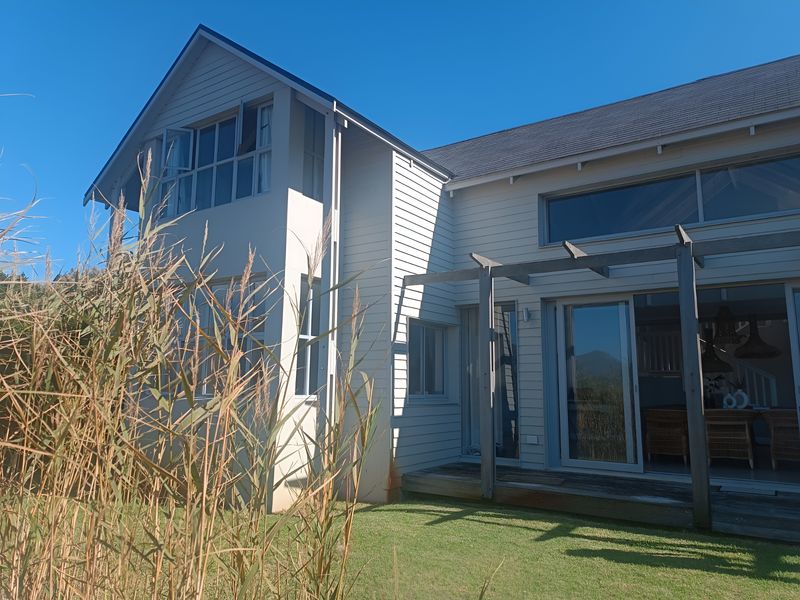 Experience the Beauty of Lakeside Living in Lake Michelle - Photo 2