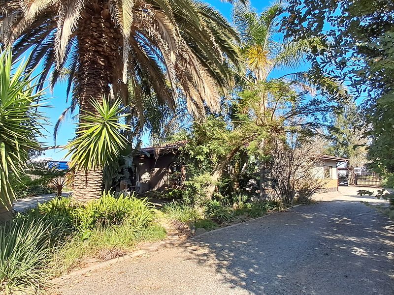 Investment property - Photo 2