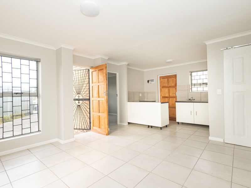 Newly Revamped 3 Bedroom Home for Sale in Scottsdene - Photo 3