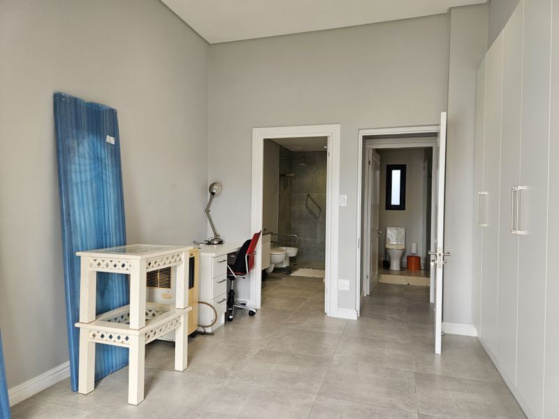 Enjoy Secure And Relaxed Retirement Living - Photo 9