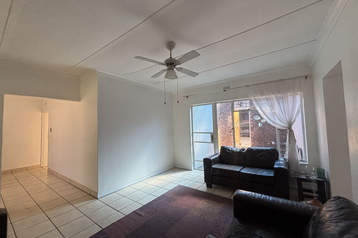 Home with income Potential - Photo 5