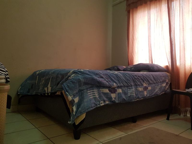 1 BEDROOM APARTMENT FOR SALE IN RUSTENBURG CBD - Photo 10