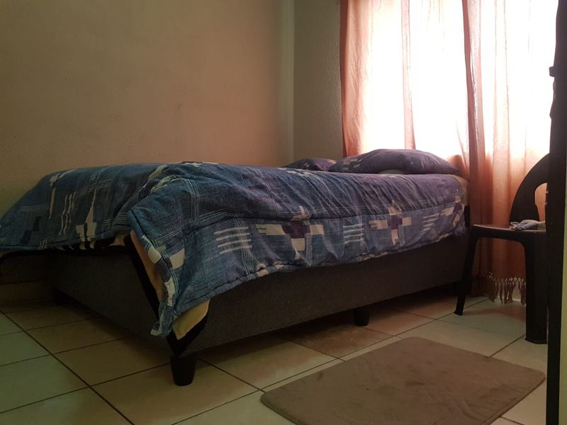 1 BEDROOM APARTMENT FOR SALE IN RUSTENBURG CBD - Photo 8