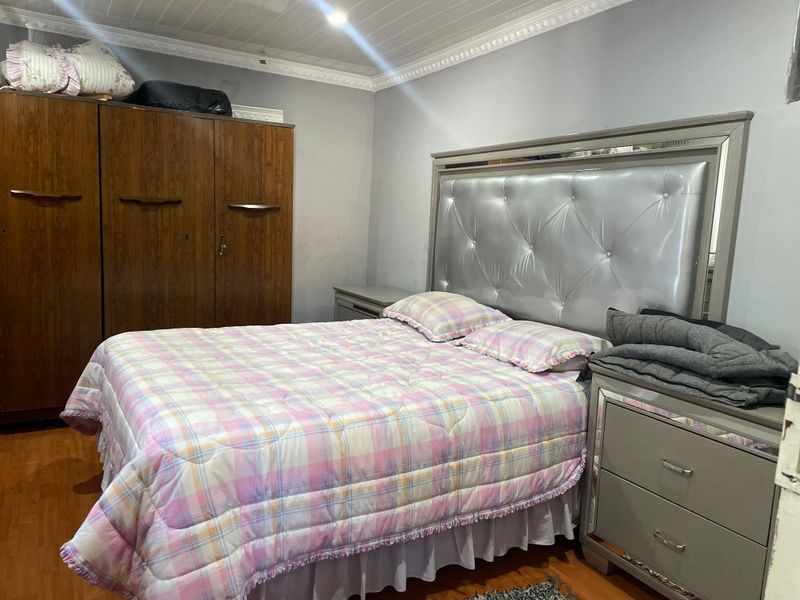"Modern and Spacious Family Home for Sale at Mdantsane nu8 - Photo 6