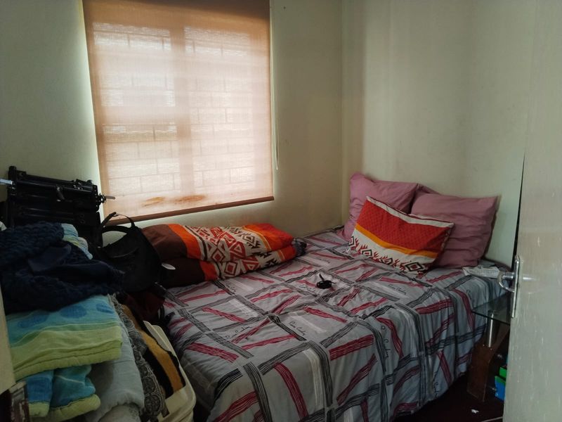Two Bedroom House for Sale Highbury - Photo 10