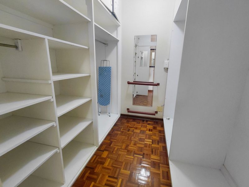 Spacious Fully Furnished 2-Bedroom Apartment in Cape Marina, Summerstrand – Well-Managed & Secure - Photo 9