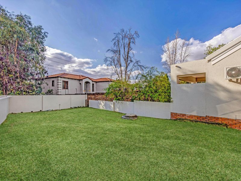 2‐Bed, 2‐Bath Pet-friendly Apartment with Sizeable Garden - Photo 10