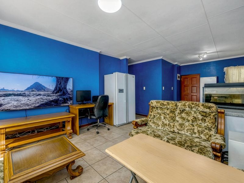 2‐Bed, 2‐Bath Pet-friendly Apartment with Sizeable Garden - Photo 5