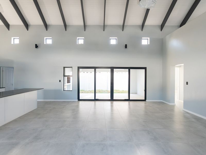 Brand-New Modern Home in The Ridge Estate – Designed for Relaxed Coastal Living - Photo 8