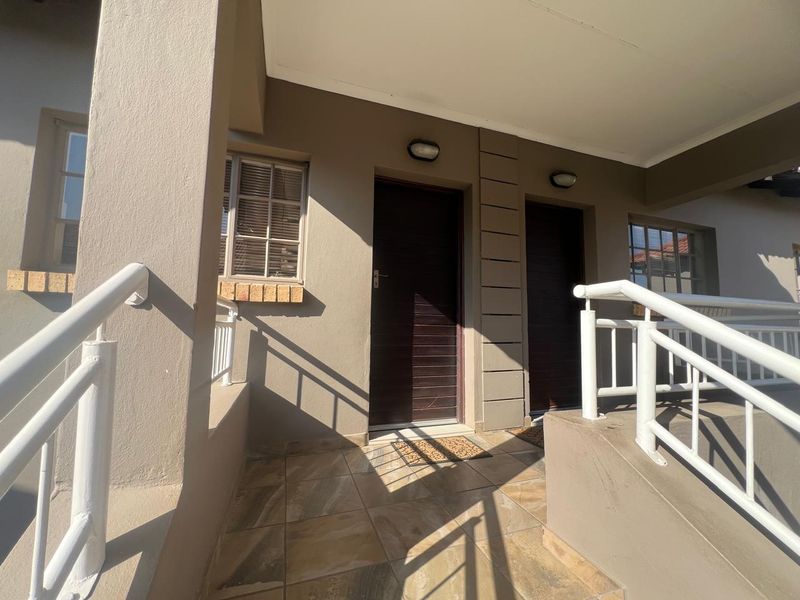 Modern 3-Bedroom Apartment in a Sought-After Estate. - Photo 10