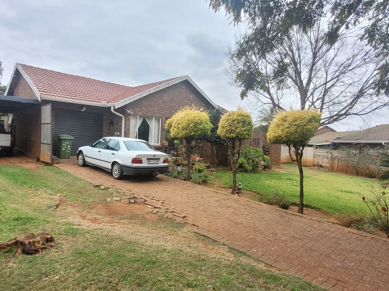 Priced to Sell!! - Photo 2