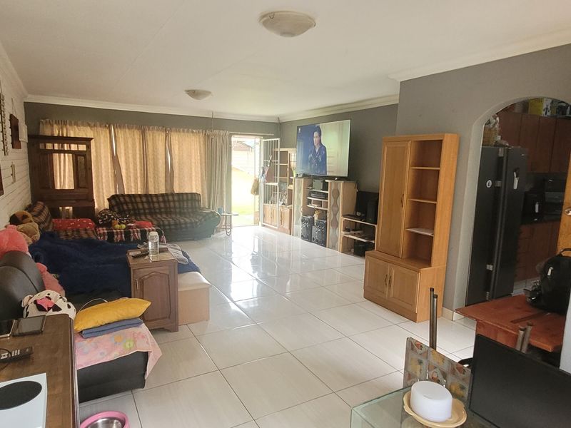 Priced to Sell!! - Photo 6
