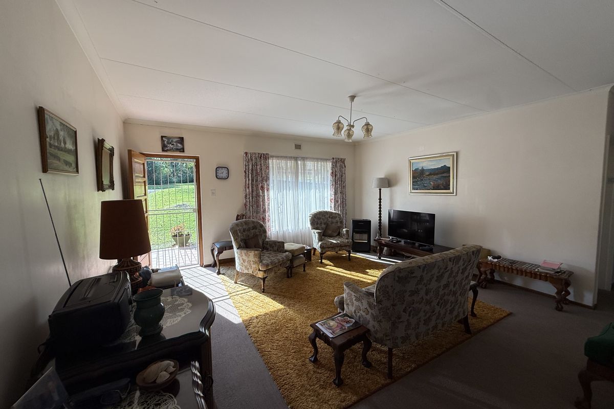 North-Facing End Unit with Space, Privacy and Endless Potential - Photo 5