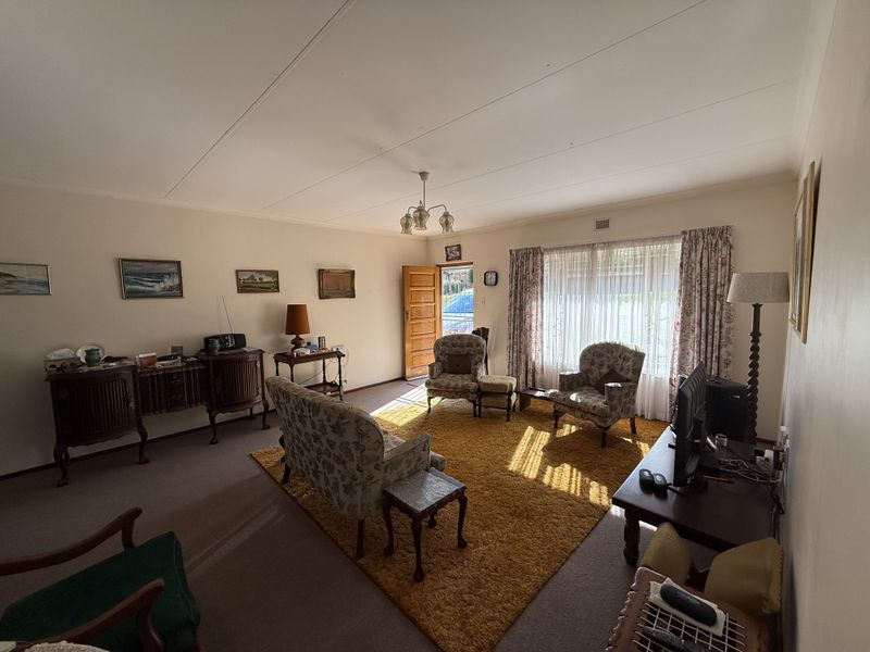 North-Facing End Unit with Space, Privacy and Endless Potential - Photo 4