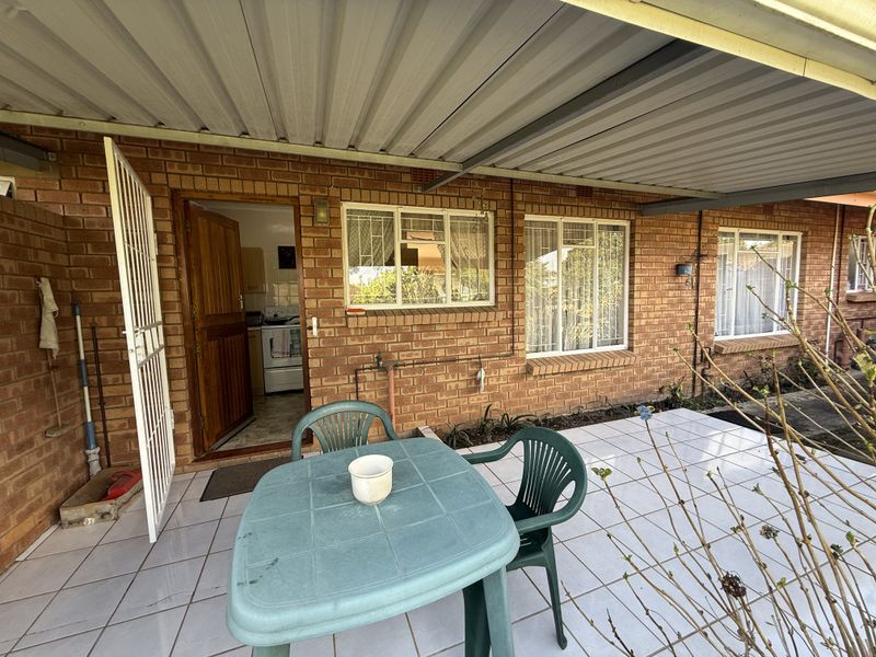 North-Facing End Unit with Space, Privacy and Endless Potential - Photo 10