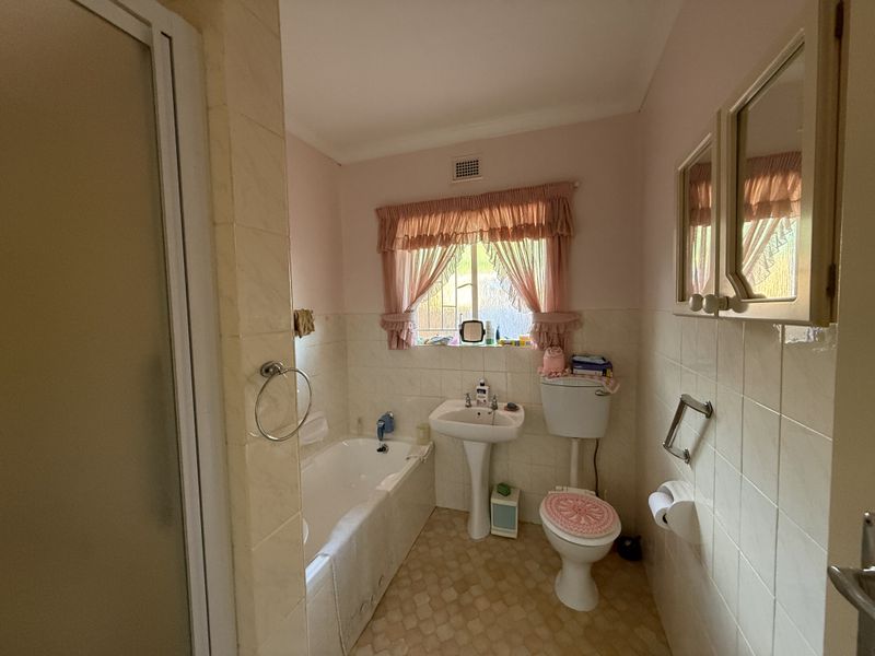 North-Facing End Unit with Space, Privacy and Endless Potential - Photo 8