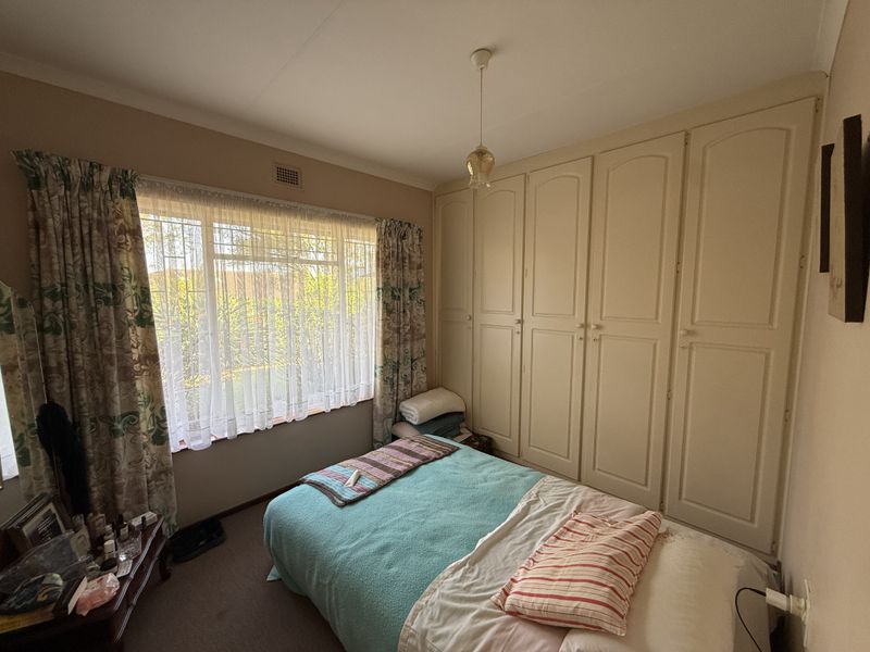 North-Facing End Unit with Space, Privacy and Endless Potential - Photo 7