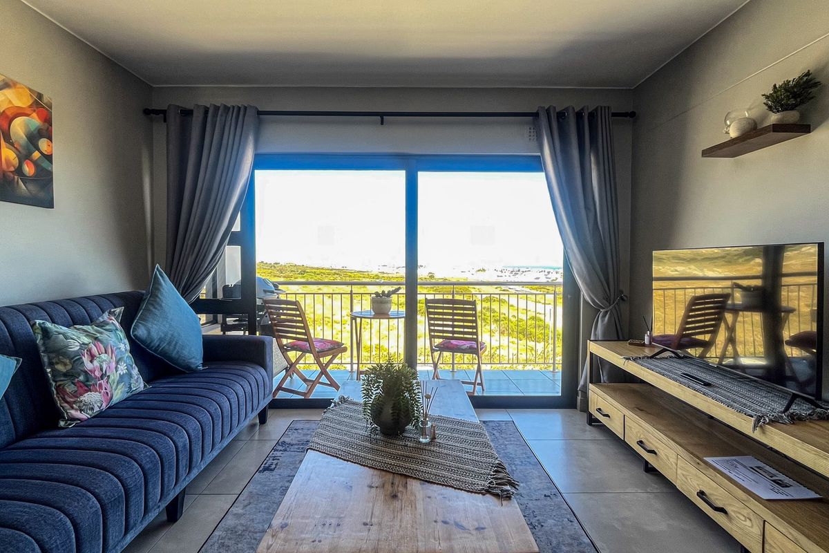 Fully Furnished 2 bedroom  Nivica Apartment - Photo 3