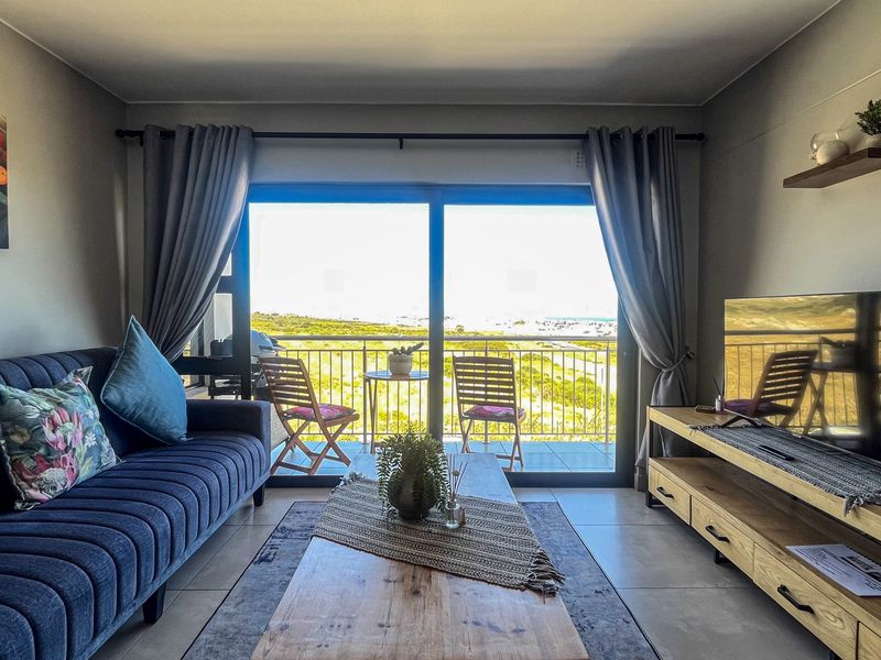 Fully Furnished 2 bedroom  Nivica Apartment - Photo 3