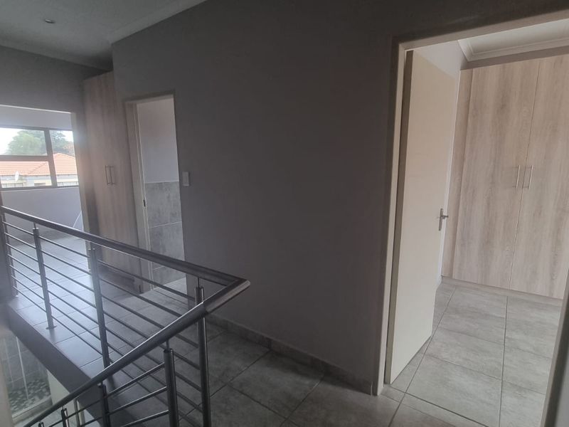 3-Bedroom Town House in Eco-Estate - Photo 6