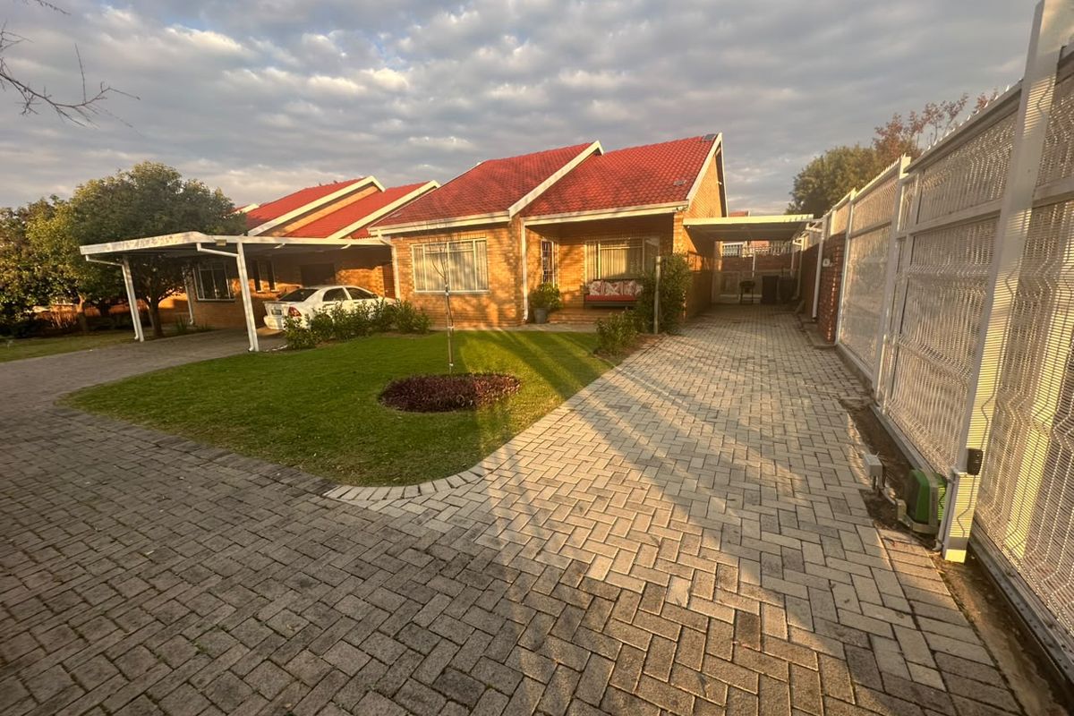 Townhouse for sale in Parys - Photo 2