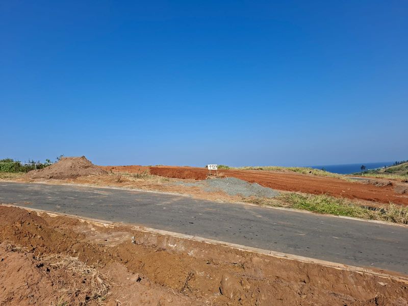 Prime 1352m2 Vacant Land in Seaton Estate with sea views - Photo 5