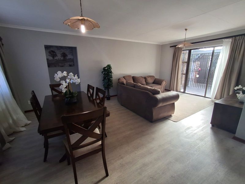Spacious 3 Bedroom Houses - Photo 7