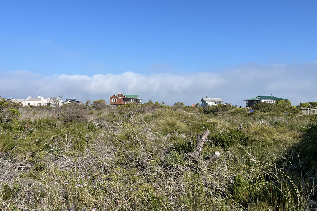 Prime Vacant Stand in Sought-After Betty's Bay – Build Your Dream Coastal Retreat - Photo 3