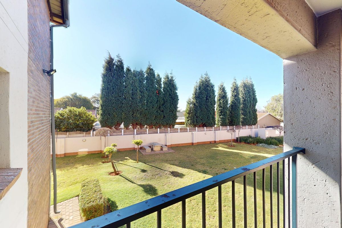 NEW EXCLUSIVE MANDATE | R700 000 - Photo 4