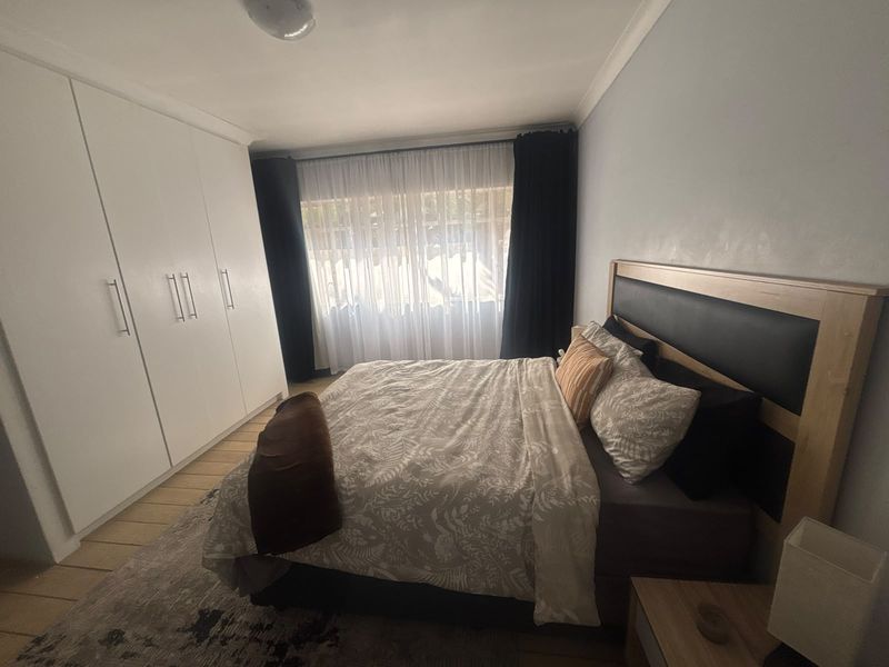 Stunning 2 -bedroom apartment in anderbijlparkCW6, perfect modern living and convenience ! - Photo 10