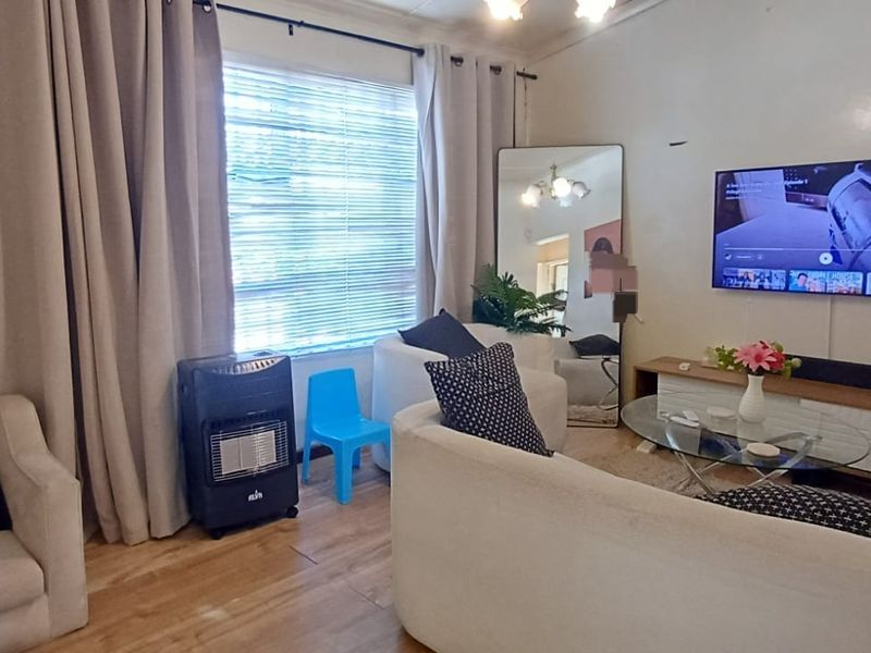 Neat 5-Room Home with a Spacious Erf in Mdantsane NU 17 - Photo 2