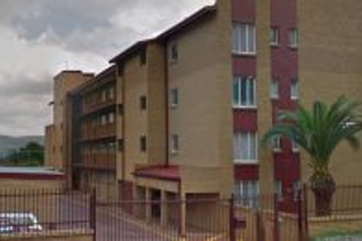 2  Lovey bedr  apartment for sale in Pretoria Gardens - Photo 5