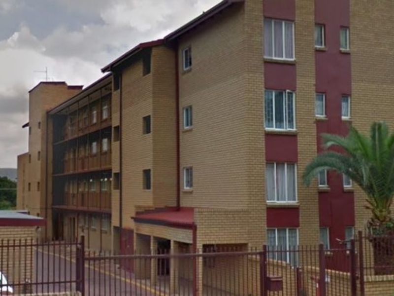 2  Lovey bedr  apartment for sale in Pretoria Gardens