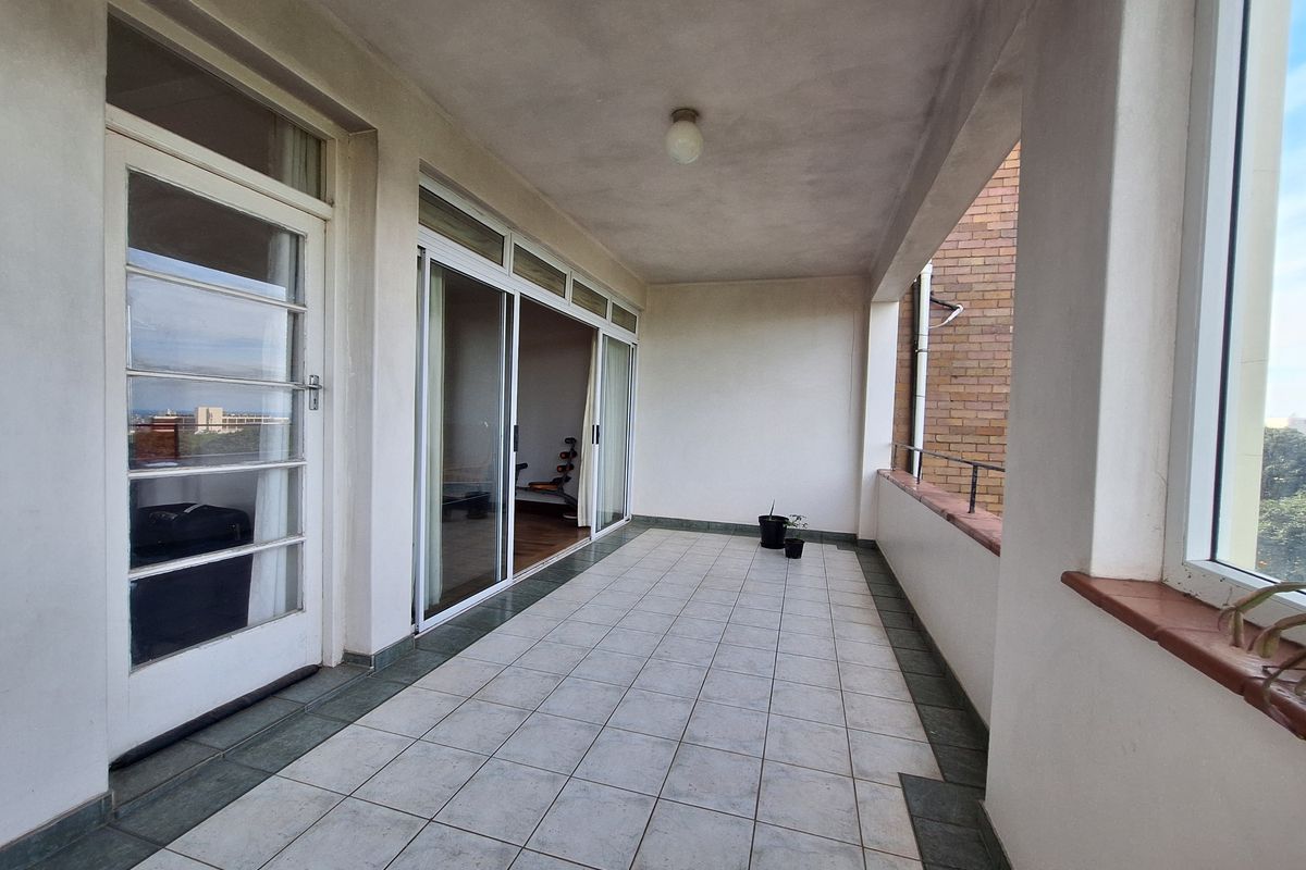 Apartment For Sale In Durban - Photo 2