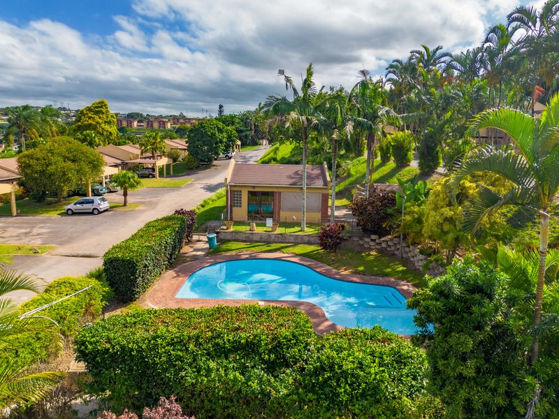 Your Perfect First Step, Smart Investment or Effortless Downsize! - Photo 2