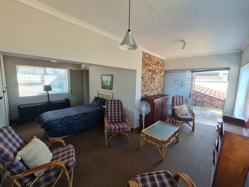 Exciting Opportunity to Own this Versatile Property in Wavecrest, Jeffreys Bay - Photo 6