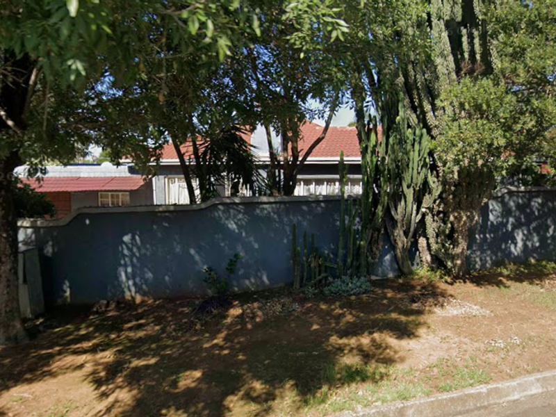 Endless Potential in a Prime Location!