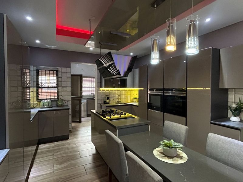 Stylish Double-Storey Home in Secure Eco Estate - Photo 4